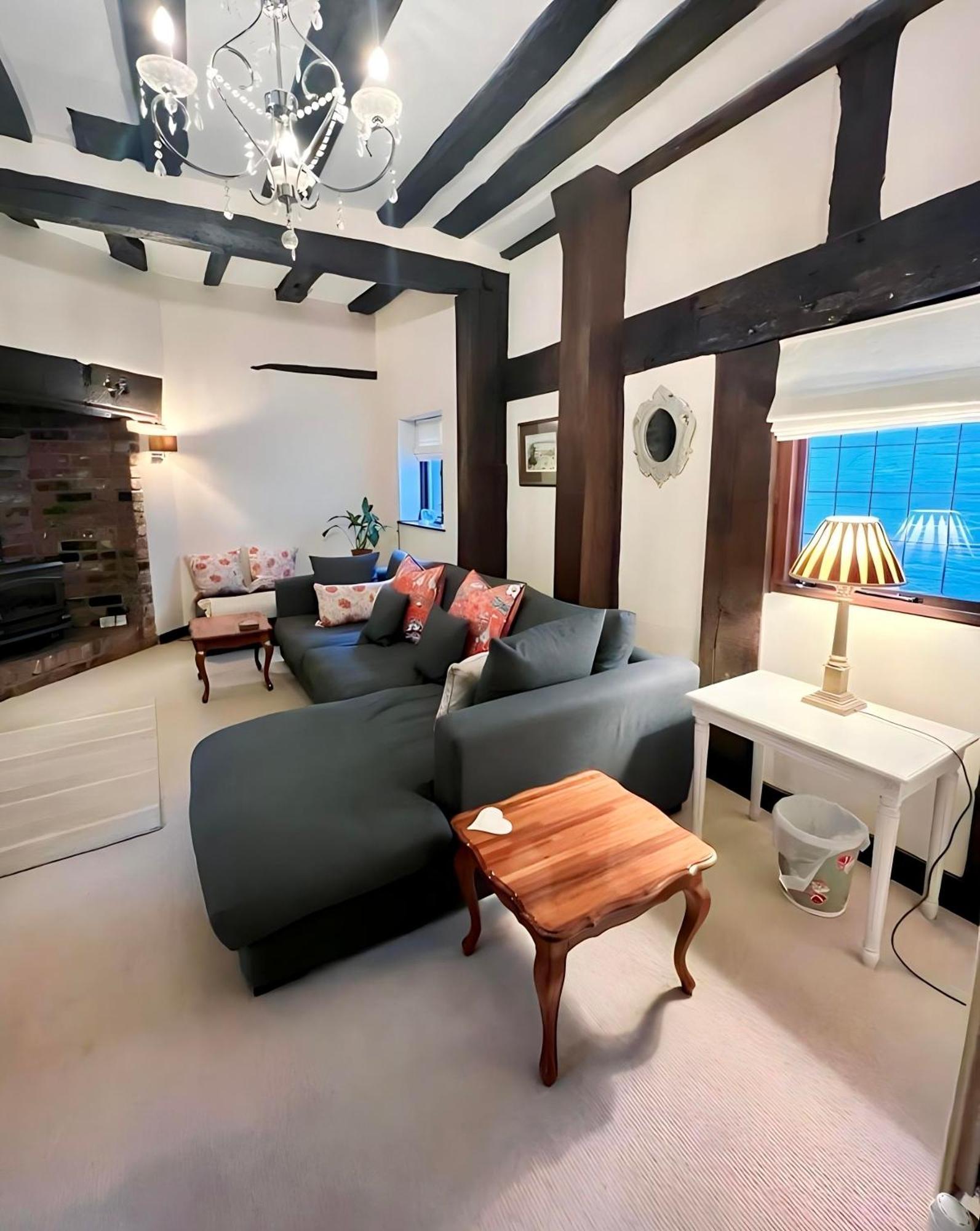 Villa 12A College Hill By Sleep Shrewsbury Esterno foto