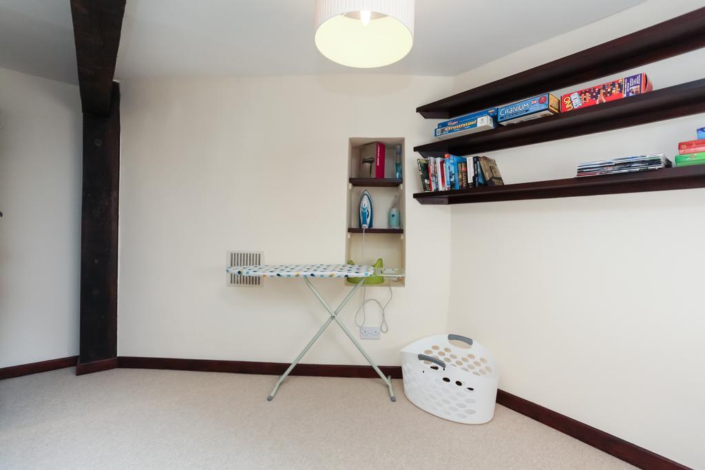 Villa 12A College Hill By Sleep Shrewsbury Esterno foto